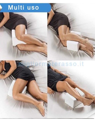 Dormire con un cuscino tra le ginocchia: i benefici di una postura corretta