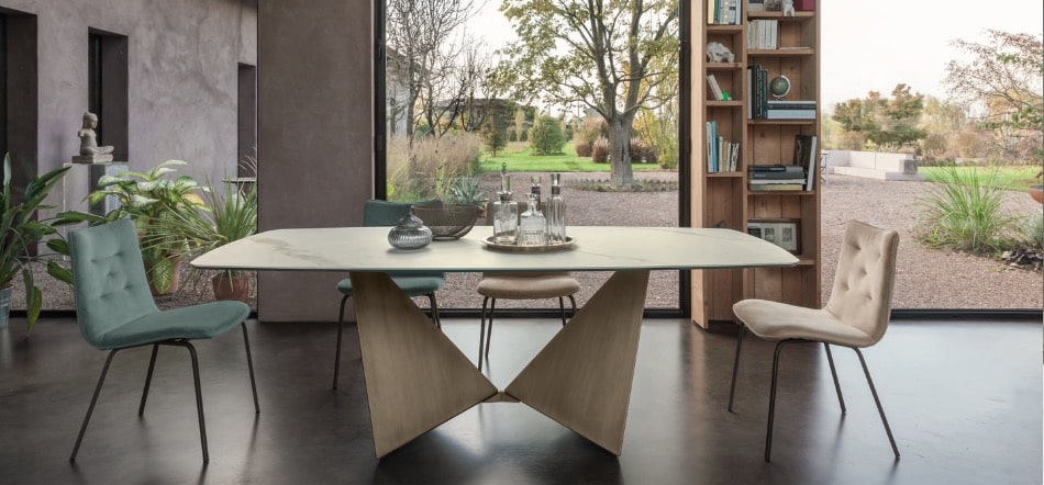 Dining Tables made in Italy